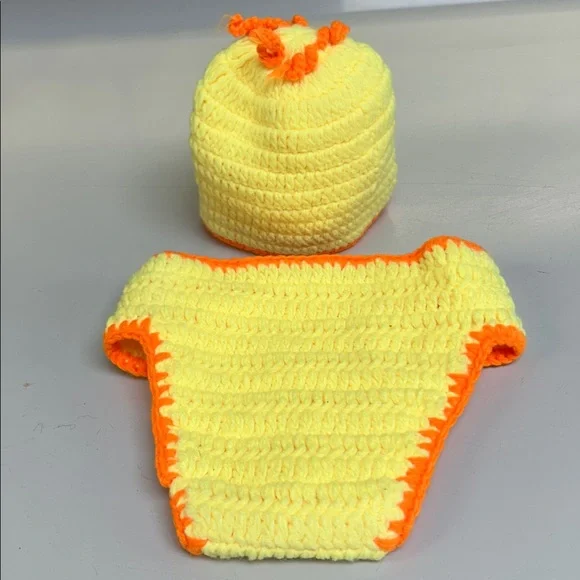 NWOT Baby Outfit Duck Hand Crochet Costume PhotoOp Party Halloween - Picture 4 of 9